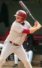 Bearcats Sweep Tripleheader from Whitworth, 11-6, 4-3 and 7-1