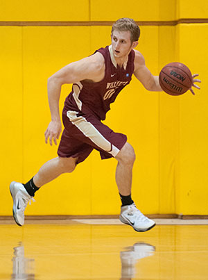Pacific Lutheran Fends Off Willamette's Rally to Defeat Bearcats 62-55