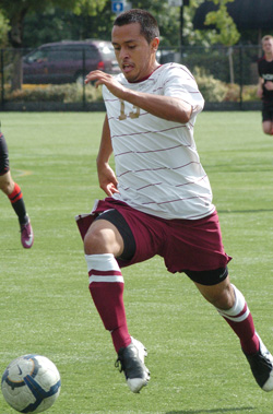 Whitworth Pulls Away from Bearcats in Second Half, 6-1