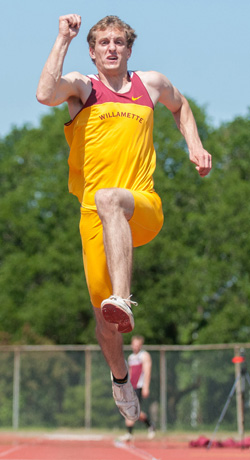 Kennedy Moves into Ninth on NCAA List with 6,283 Points in Decathlon