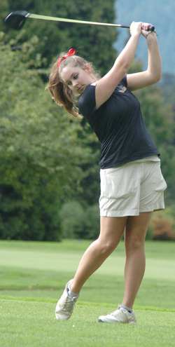 Bearcat Women's Golf Team Places Fifth at NWC Spring Classic