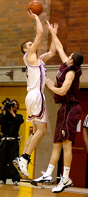 Pacific Lutheran Stops Willamette's Rally, 96-90