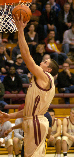 Dart is on Target for Willamette Basketball