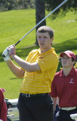 Kukula Cards a 70 to Tie for Third Place on First Day of Whitman Invitational