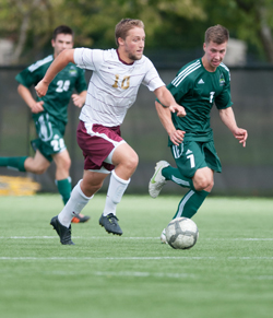Jensen's Hat Trick Sends Willamette to Double Overtime Win over Linfield, 3-2