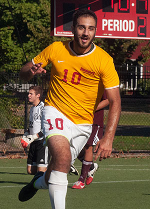 Willamette Defeats Puget Sound 1-0 to Take First Place in NWC Standings