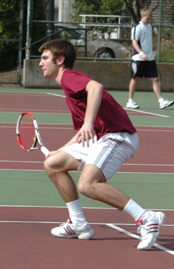 Salisbury Holds Off Bearcats in Men's Tennis, 5-4