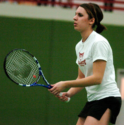 Willamette Drops Lutes, 8-1, in NWC Tennis
