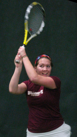 Willamette and Pacific Move Women's Tennis Match Indoors