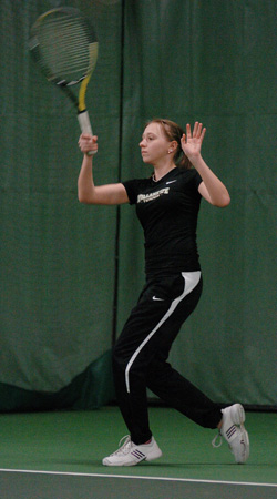 Lewis & Clark Downs Bearcats, 6-3, at Courthouse Tennis Center