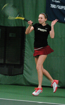 Bearcats Win at Top Positions, but Lutes Prevail in Women's Tennis, 6-3
