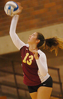 Whitworth Moves Closer to NWC Volleyball Championship, Defeats Willamette 3-0