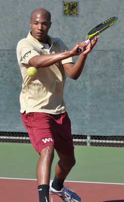 Whitman, Ranked #16, Defeats Willamette in Men's Tennis, 9-0