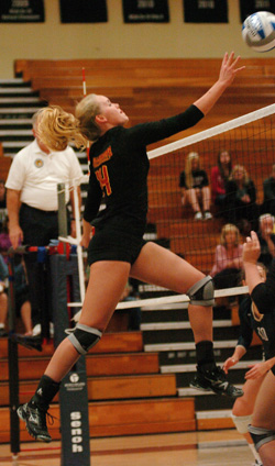 Bearcats Positioned Sixth in NWC Volleyball Preseason Poll